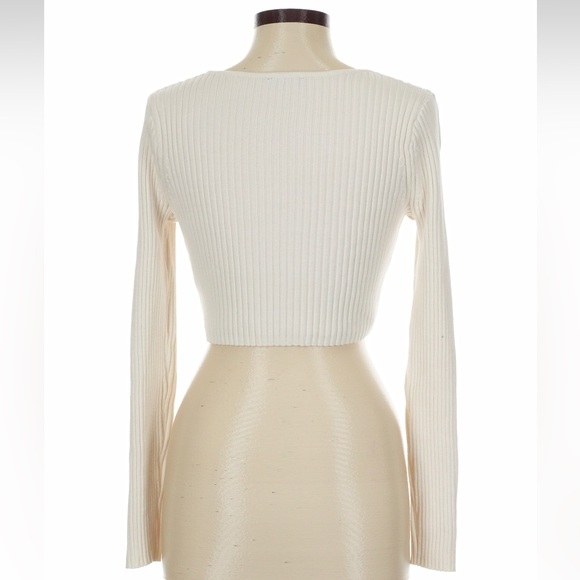 Gap 100% Cotton Tie-Front Crop
Cardigan - Picture 6 of 7